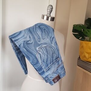 Hollister Vintage Stretch Pattern Jeans Size 25!